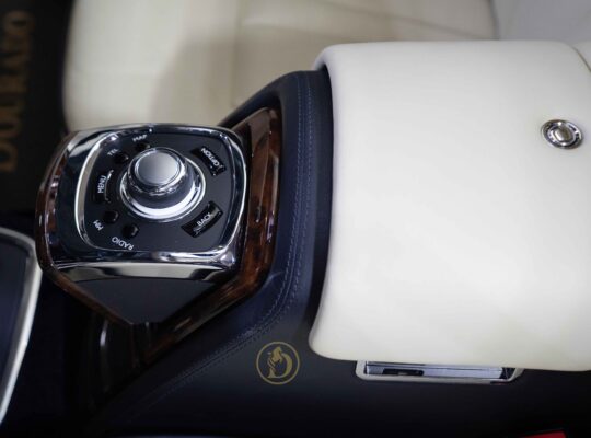 Rolls Royce Phantom Extended | Luxury Sedan Assembly Goodwood