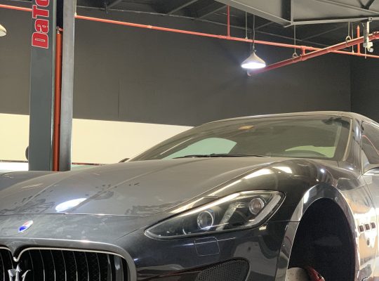 German car workshop in Dubai