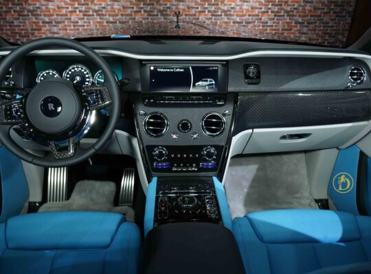 Rolls Royce Cullinan | Black Badge | Full Option | 1-Month Special Price Offer
