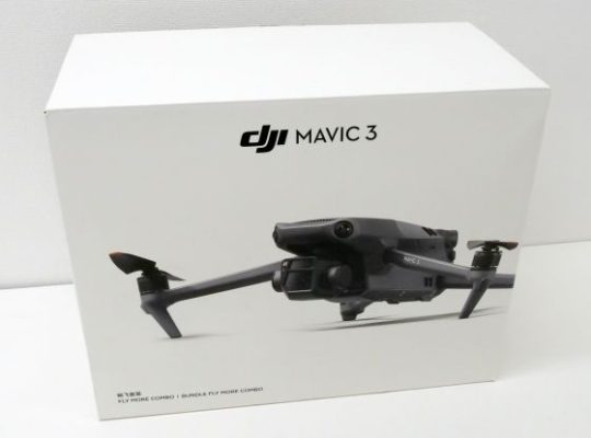 DJI Mavic 3 Cine Premium Combo