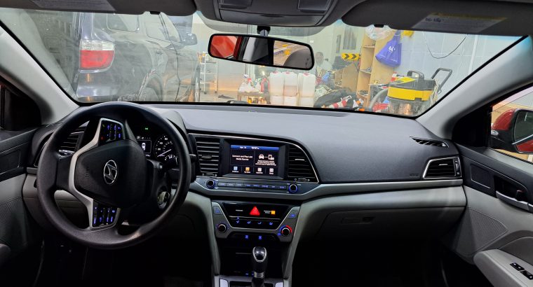 Hyundai elantra model 2018 American vcc paper special rims back cemra back sencers new Bettry 76000 km mid option full automatic p