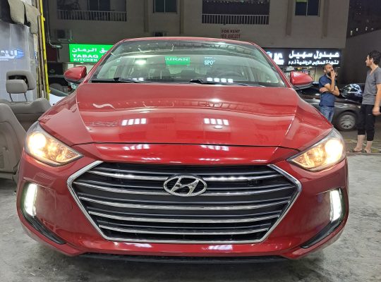 Hyundai elantra model 2018 American vcc paper special rims back cemra back sencers new Bettry 76000 km mid option full automatic p