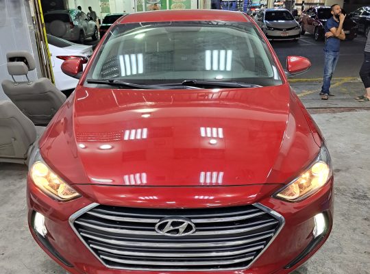 Hyundai elantra model 2018 American vcc paper special rims back cemra back sencers new Bettry 76000 km mid option full automatic p