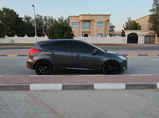 FORD FOCUS 2016, GCC, ECOBOOST WITH CAMERA AND SUNROOF FOR SALE 050 2134666