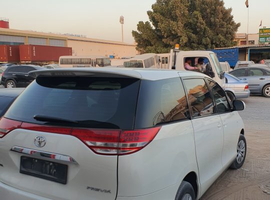 Car lift availabe daily weakly bases