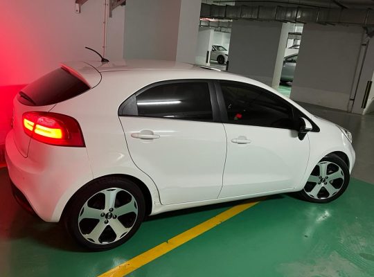 Kia Rio 2015 – Full option 25K