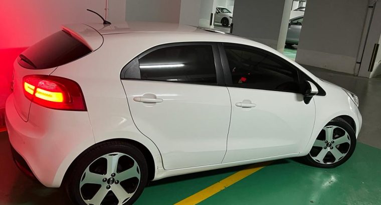 Kia Rio 2015 – Full option 25K