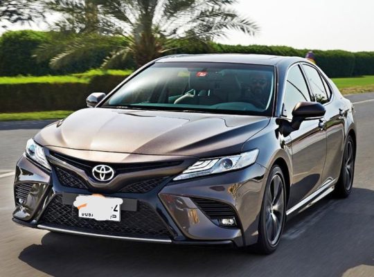 Available Ajman private car lift services For 24/7