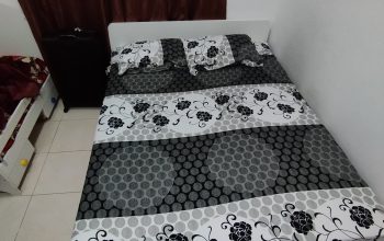 This bed is in very good quality. Matress comes as a complimentary with this bed.