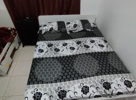 This bed is in very good quality. Matress comes as a complimentary with this bed.