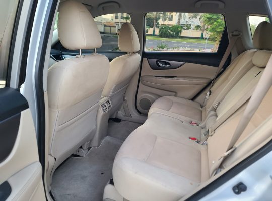 NISSAN XTRAIL 2015, GCC, SINGLE OWNER, ACCIDENT FREE FOR SALE 050 2134666