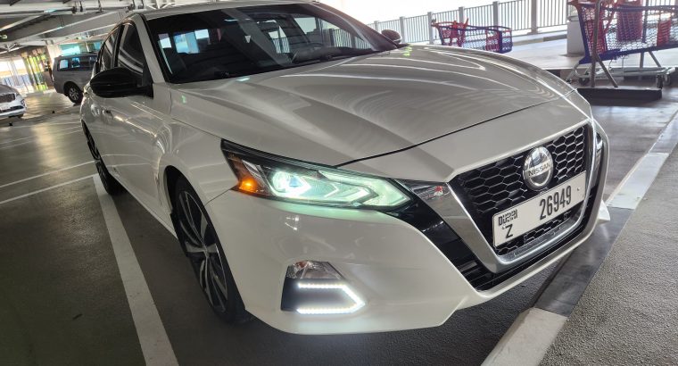 Nissan Altima SR 2020