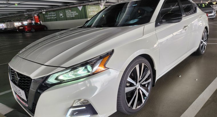 Nissan Altima SR 2020