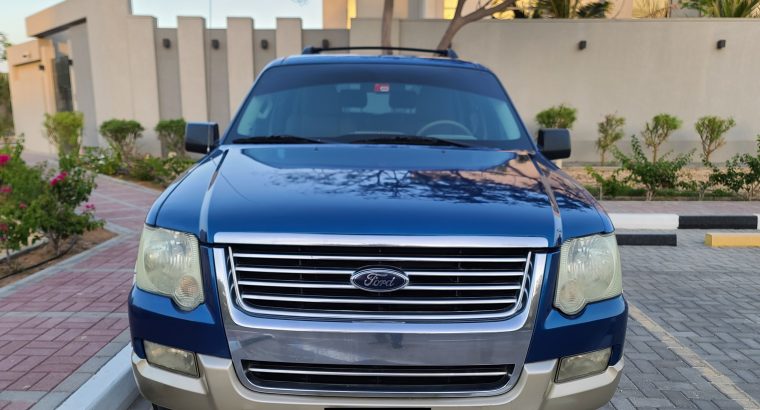 FORD EXPLORER 2010, XLT GCC , FULL OPTION , LOW MILEAGE , ORIGINAL CONDITION