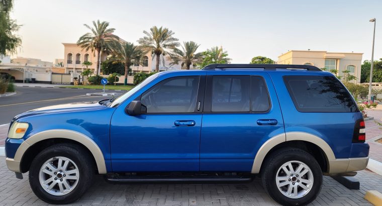 FORD EXPLORER 2010, XLT GCC , FULL OPTION , LOW MILEAGE , ORIGINAL CONDITION
