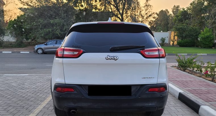JEEP CHEROKEE SPORT, 2014, GCC SPECS, ACCIDENT FREE