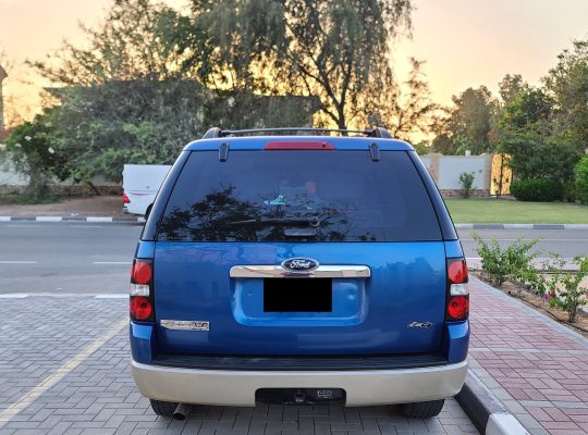 FORD EXPLORER 2010, XLT GCC , FULL OPTION , LOW MILEAGE , ORIGINAL CONDITION