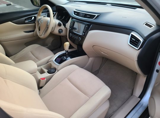 NISSAN XTRAIL 2015, GCC, SINGLE OWNER, ACCIDENT FREE FOR SALE 050 2134666