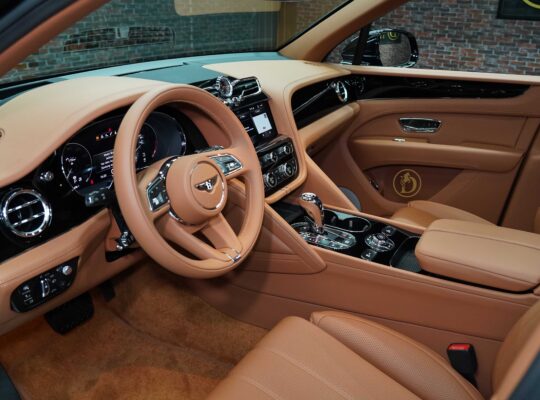 Bentley Bentayga | Brand New | 2023 | Fully Loaded | Beluga Black