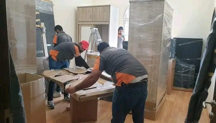 HOME MOVERS REMOVAlS PACKERS SERVICES Palm Jumeirah Dubai available