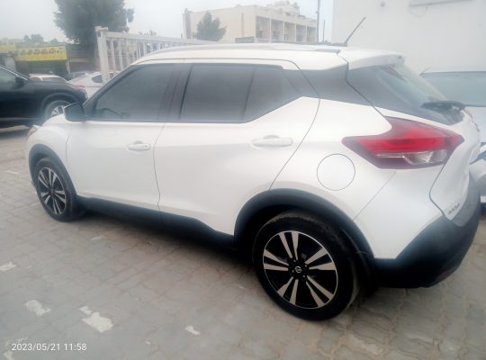 Car lift service available