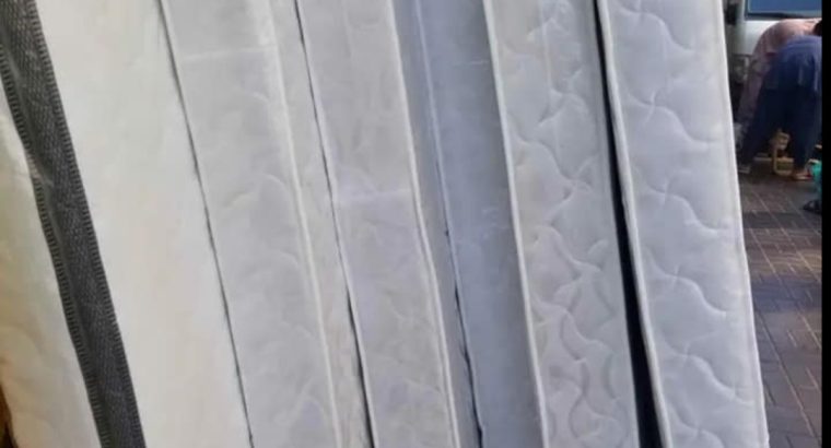 Selling Brand New Madical And Spring Soft Mattresses