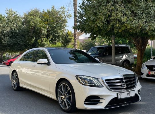 Mercedez benz S450 AMG