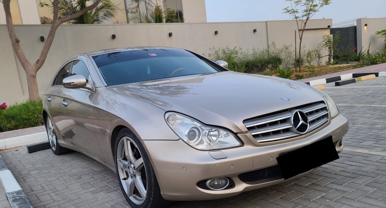 MERCEDES BENZ CLS 500 2006, JAPAN SPECS, BRAND NEW TYRES CALL 050 2134666