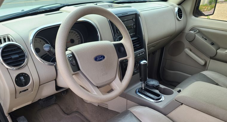 FORD EXPLORER 2007, XLT, LEATHER SEATS, ACCIDENT FREE FOR SALE 050 2134666
