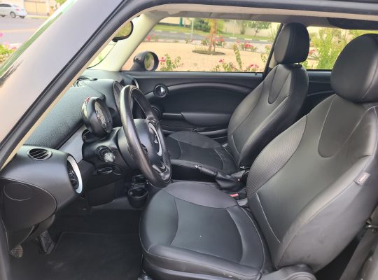 MINI COOPER 2013 , IMPORTED , FULL OPTION , MANUAL GEAR , PANORAMIC SUNROOF
