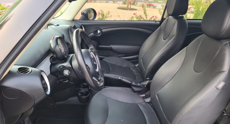 MINI COOPER 2013 , IMPORTED , FULL OPTION , MANUAL GEAR , PANORAMIC SUNROOF