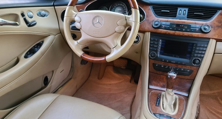MERCEDES BENZ CLS 500 2006, JAPAN SPECS, BRAND NEW TYRES CALL 050 2134666