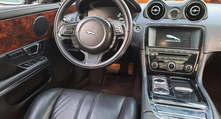 Jaguar XJL 2016, 3.0 Supercharged Engine, LWB for Sale Call 050 2134666