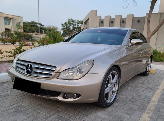 MERCEDES BENZ CLS 500 2006, JAPAN SPECS, BRAND NEW TYRES CALL 050 2134666