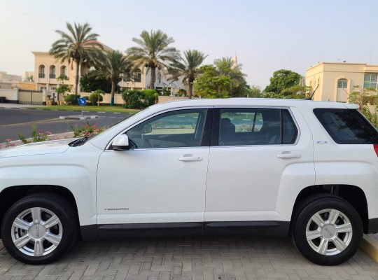 GMC TERRAIN SLE 2015 , MID OPTION , ACCIDENT FREE , GOOD CONDITION CALL 050 2134666