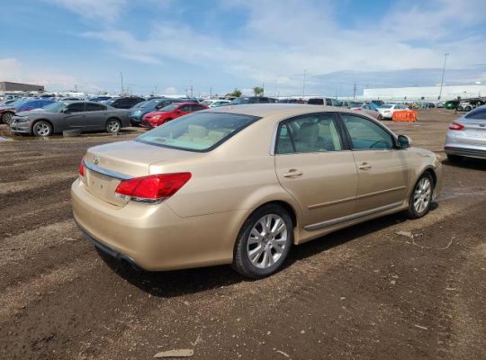 2012 TOYOTA AVALON BASE