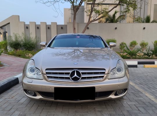 MERCEDES BENZ CLS 500 2006, JAPAN SPECS, BRAND NEW TYRES CALL 050 2134666