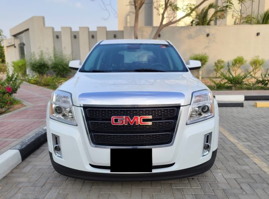GMC TERRAIN SLE 2015 , MID OPTION , ACCIDENT FREE , GOOD CONDITION CALL 050 2134666
