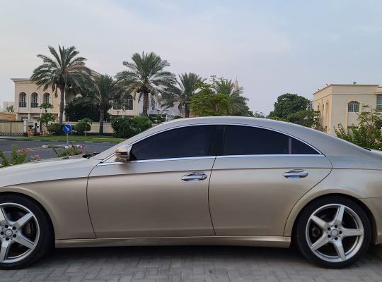 MERCEDES BENZ CLS 500 2006, JAPAN SPECS, BRAND NEW TYRES CALL 050 2134666