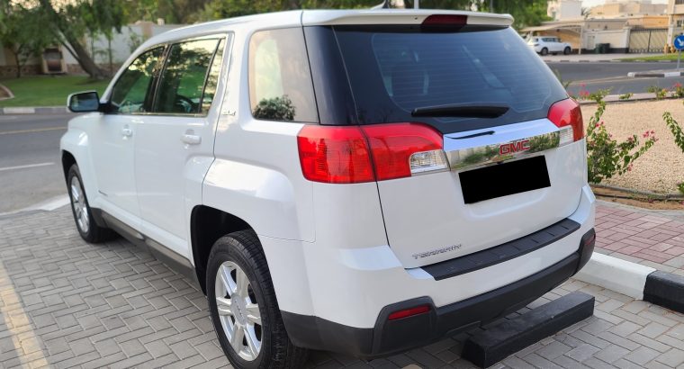 GMC TERRAIN SLE 2015 , MID OPTION , ACCIDENT FREE , GOOD CONDITION CALL 050 2134666