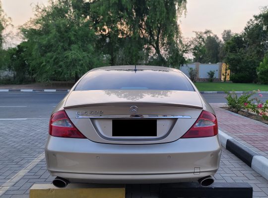 MERCEDES BENZ CLS 500 2006, JAPAN SPECS, BRAND NEW TYRES CALL 050 2134666