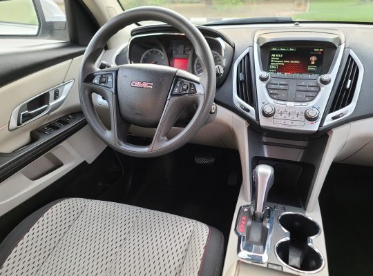 GMC TERRAIN SLE 2015 , MID OPTION , ACCIDENT FREE , GOOD CONDITION CALL 050 2134666
