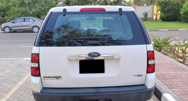 FORD EXPLORER 2007, XLT, LEATHER SEATS, ACCIDENT FREE FOR SALE 050 2134666