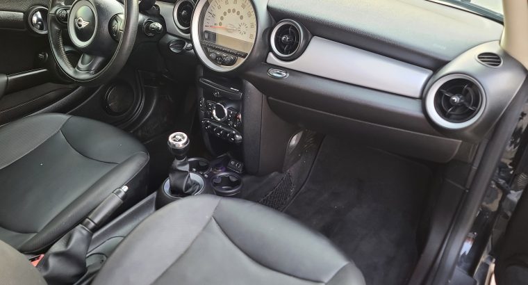 MINI COOPER 2013 , IMPORTED , FULL OPTION , MANUAL GEAR , PANORAMIC SUNROOF