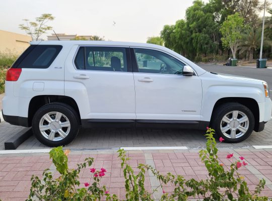 GMC TERRAIN SLE 2015 , MID OPTION , ACCIDENT FREE , GOOD CONDITION CALL 050 2134666