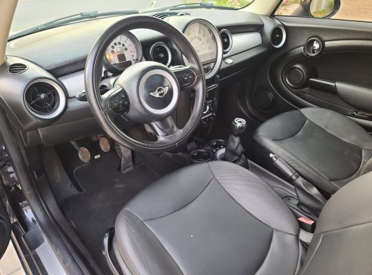 MINI COOPER 2013 , IMPORTED , FULL OPTION , MANUAL GEAR , PANORAMIC SUNROOF