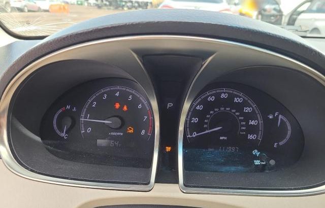 2012 TOYOTA AVALON BASE