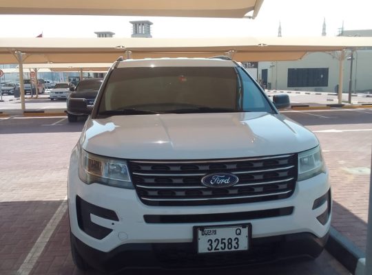 Ford Explorer 2017 White Color