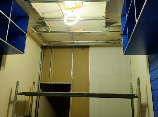 Cheap rates affordable gypsum forceiling partition maintenance work