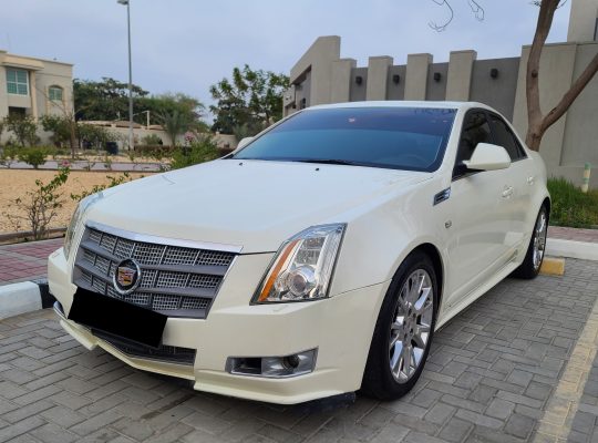 CADILLAC CTS 2010 GCC, TOP OPTION FOR SALE